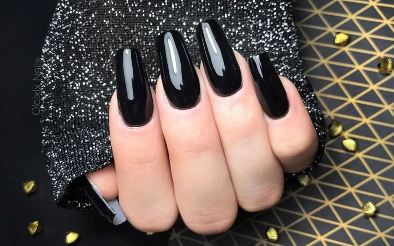 Nail work